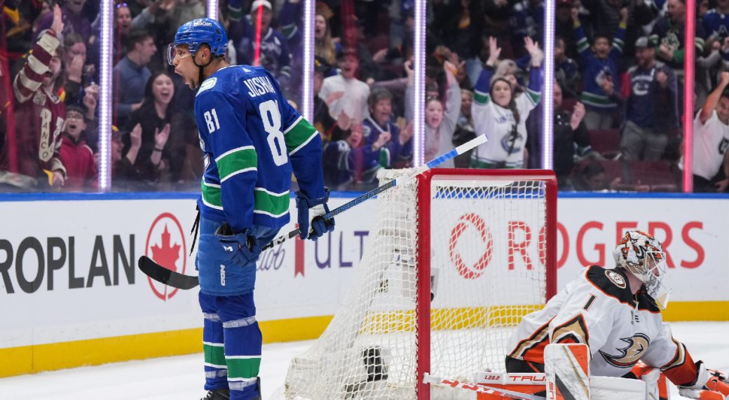 Vancouver Canucks earn playoff spot with win