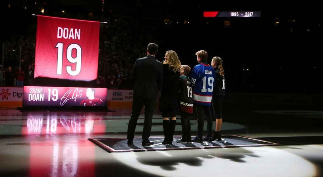 Shane Doan Reunited with Retired Banner