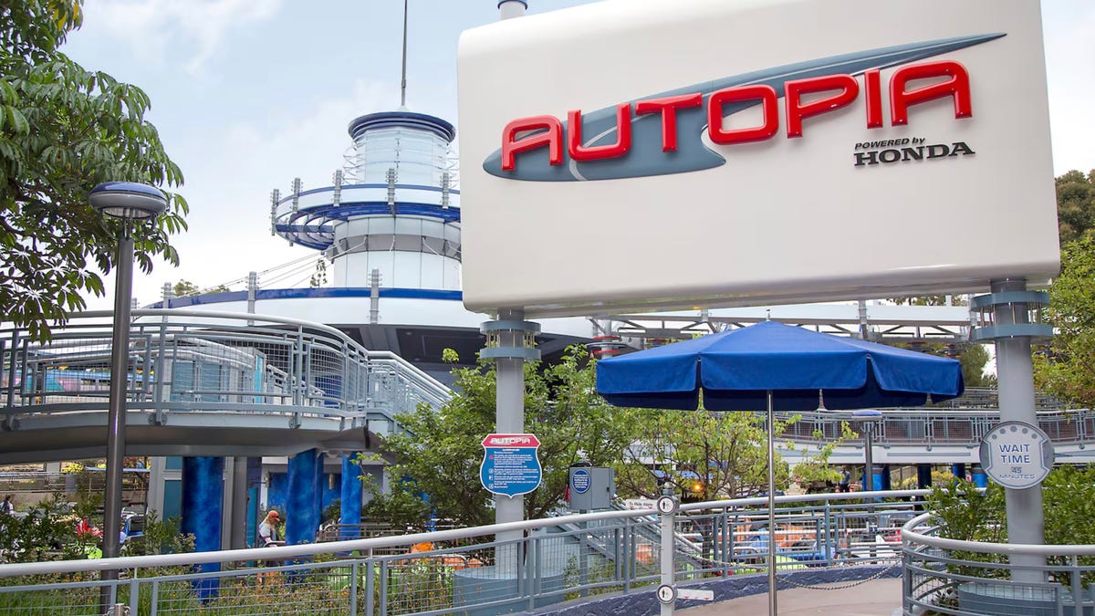Disneyland’s Autopia Ride Upgrading to Electric Cars