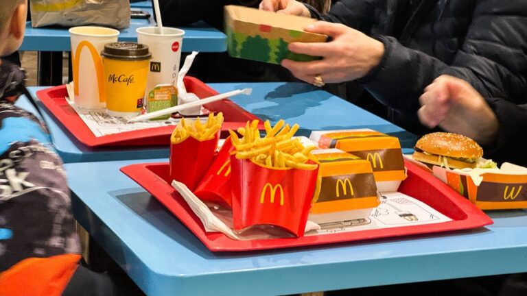 California Fast Food Menu Prices Increase Ahead of Wage Hike
