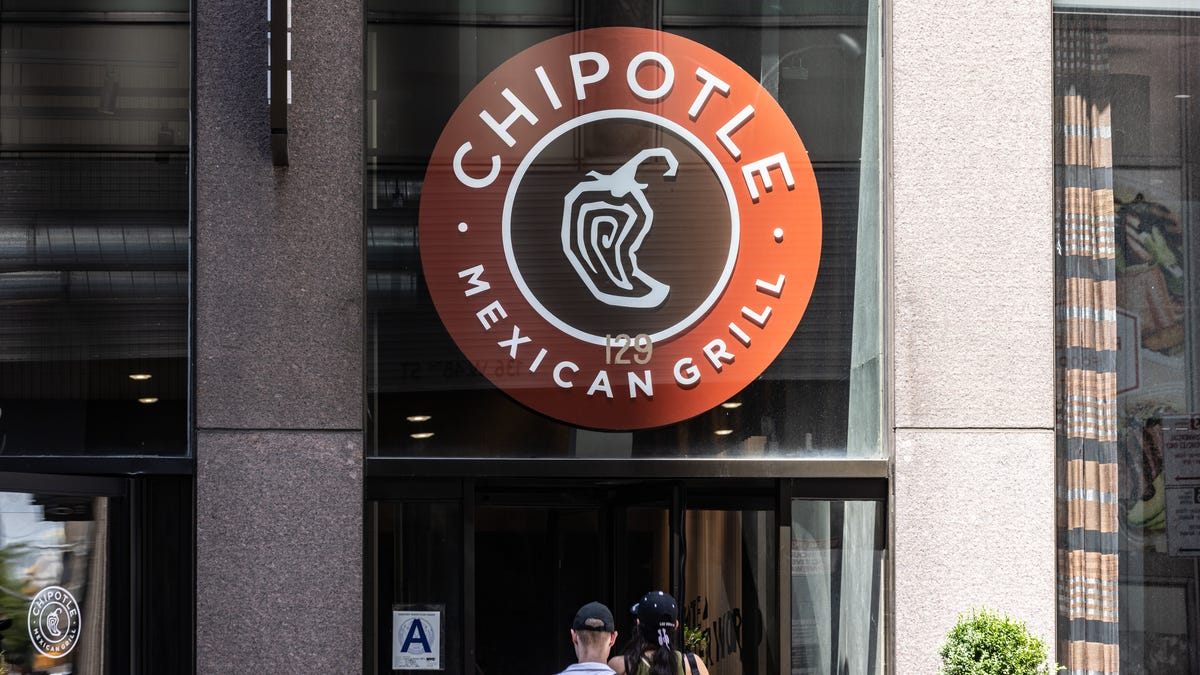 Chipotle’s Autocado Robot Coming to Stores This Year