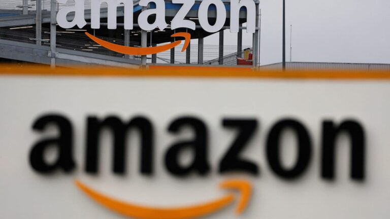 Amazon Stock Hits 52-Week High, Gains on AI Bets
