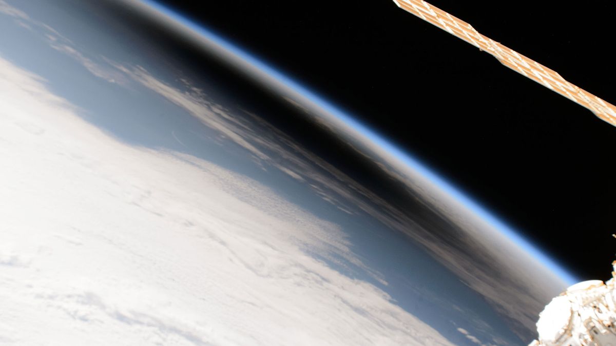 Astronauts see solar eclipse from space