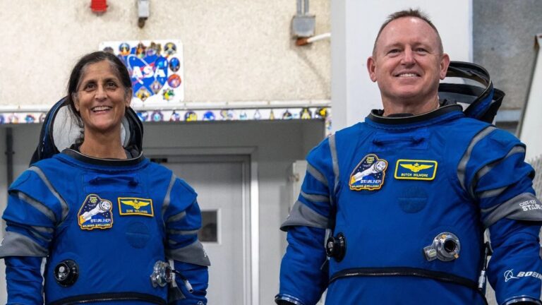First Starliner Crew Arrives at Launch Area