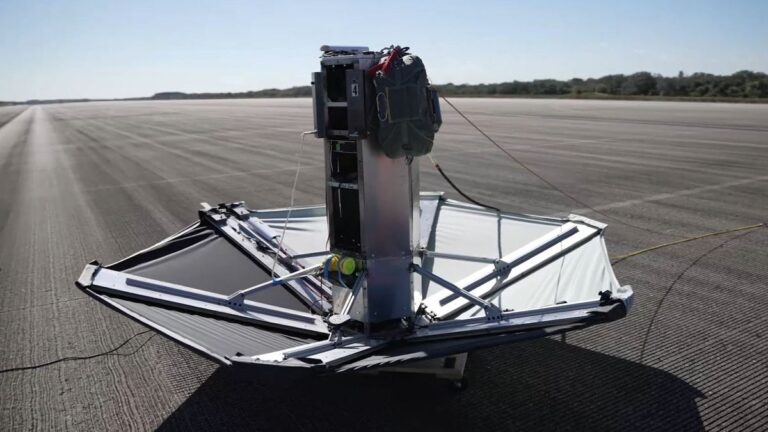 Sierra Space unveils Ghost for rapid cargo delivery