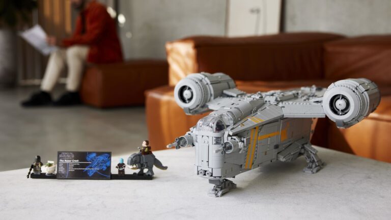 Lego UCS Razor Crest $130 off on Amazon