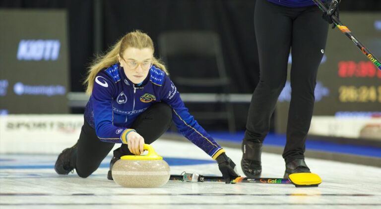 Wranå and Swedish squad advance to semi-finals.