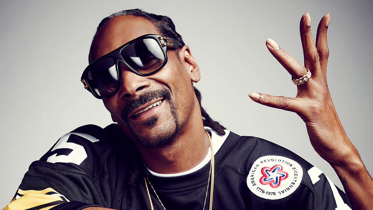 Snoop Dogg Announces College Football Bowl Sponsorship