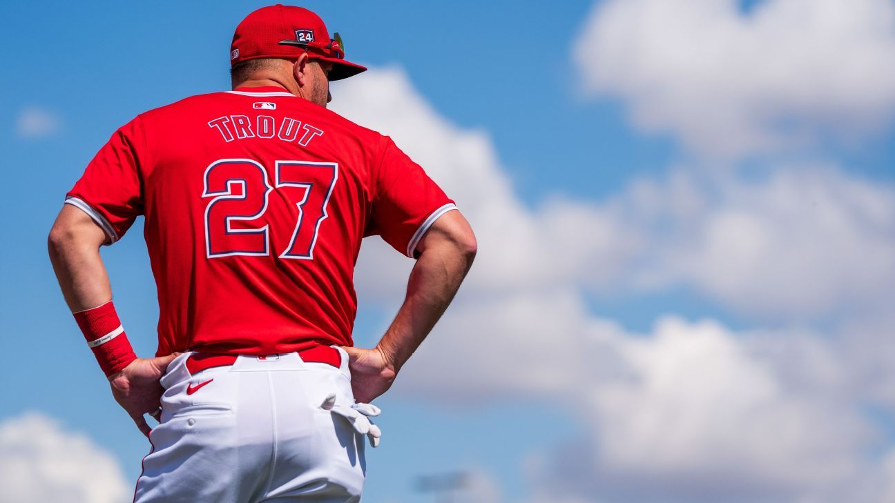 Mike Trout Undergoes Surgery on Torn Meniscus