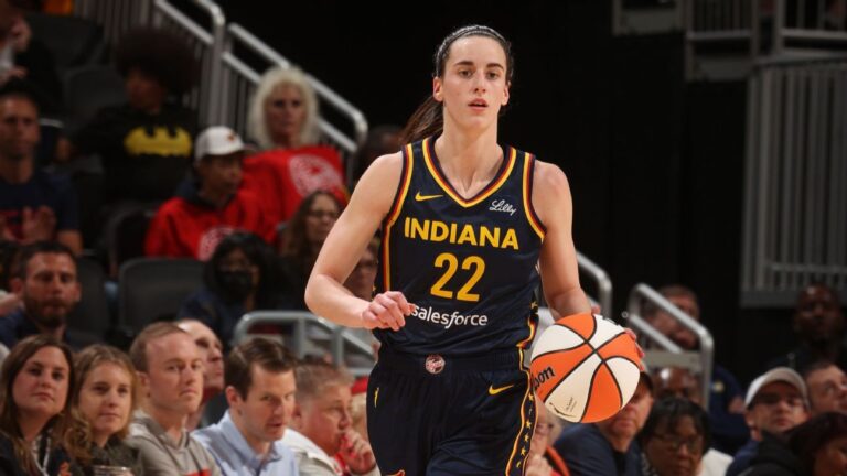 Caitlin Clark’s WNBA Debut Draws Sellout Crowd