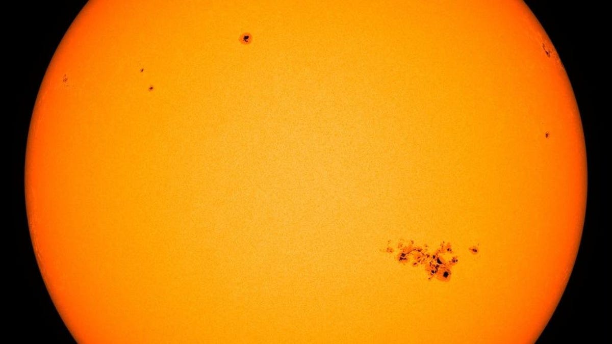 Sunspot R3664: Giant and Growing Threat.