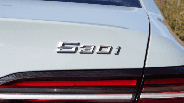 BMW Simplifies Naming Structure by Dropping “i”