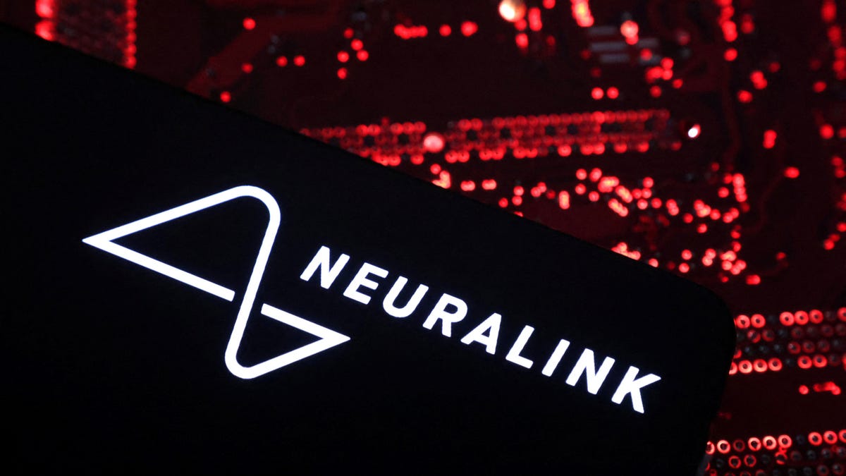 Neuralink Implants Brain Chip on First Patient