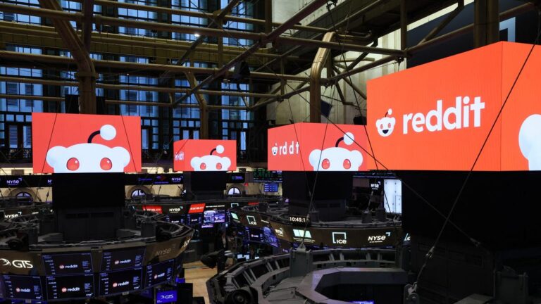 Reddit Reports $575 Million Quarterly Loss