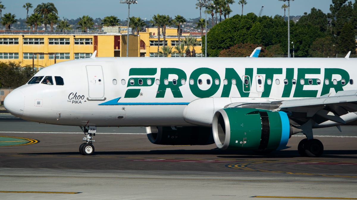 Frontier Airlines Introduces Transparent Pricing
