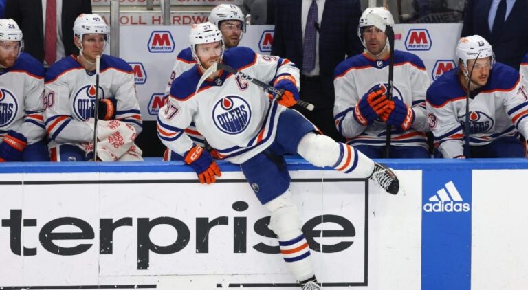 Playoff Pressure: Skinner’s Mental Struggle