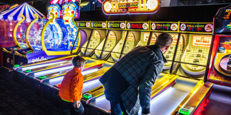 Dave & Buster’s to Allow Real-Money Bets on Arcade Games