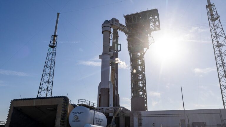 Boeing Starliner Crewed Flight Delayed to End of Week