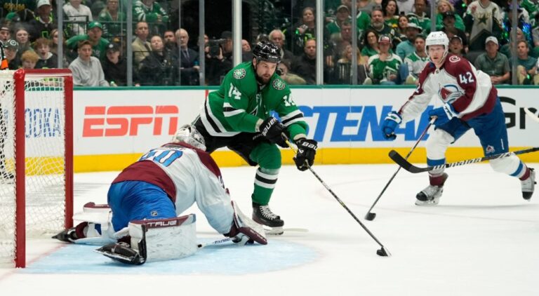 Georgiev Stars in Avalanche Comeback Win