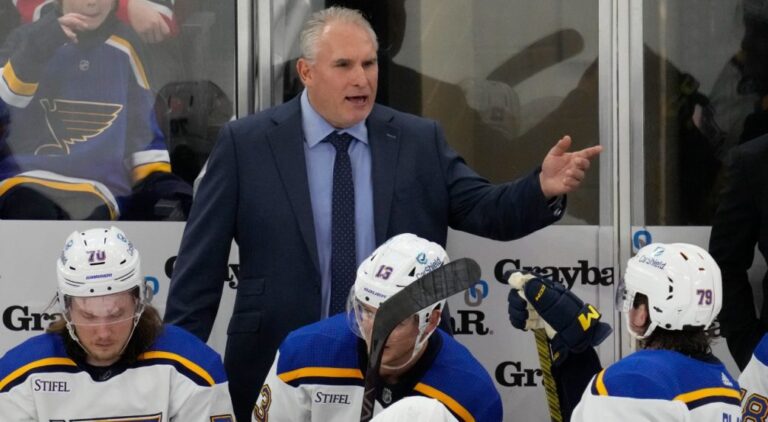 Berube named head coach of Toronto Maple Leafs
