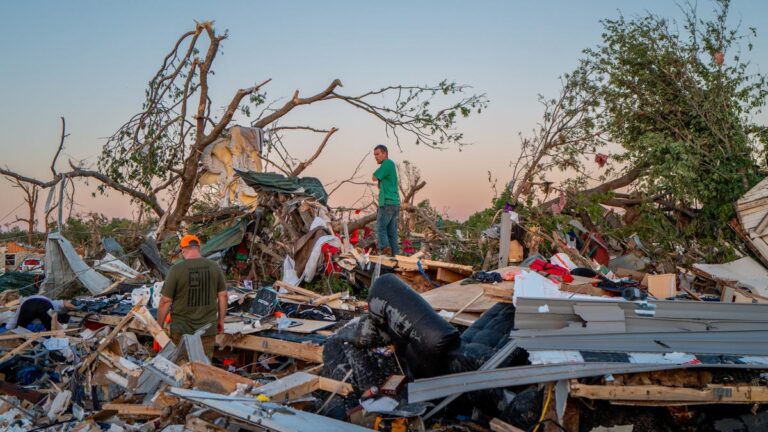 Climate-driven Home Insurance Crisis in the Midwest