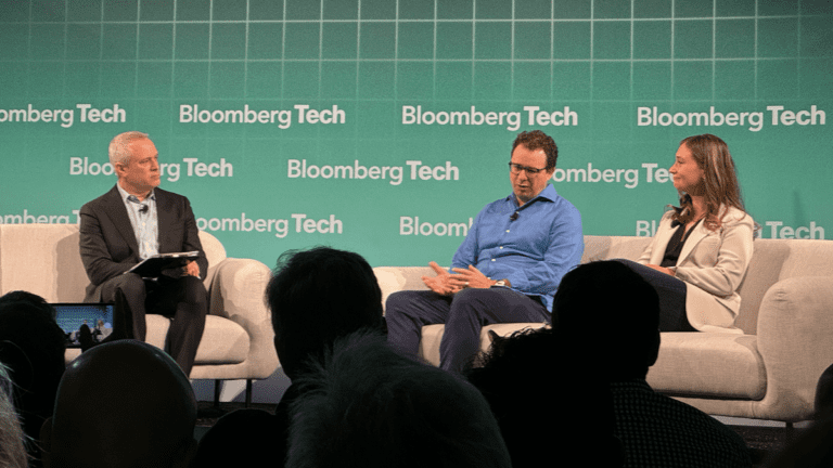 Anthropic founders take jabs at OpenAI