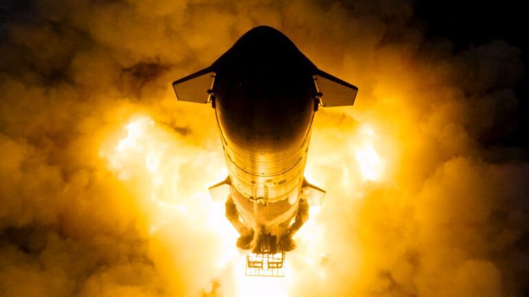 SpaceX Gears Up for Fifth Starship Test Flight