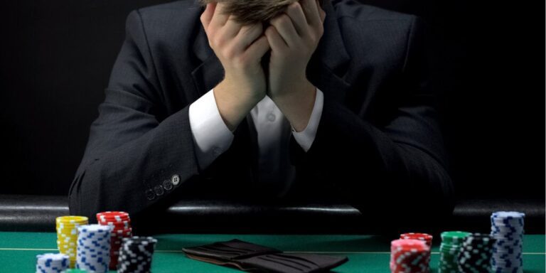 Crypto Traders Pessimistic as Fed Interest Rate Cuts Unlikely