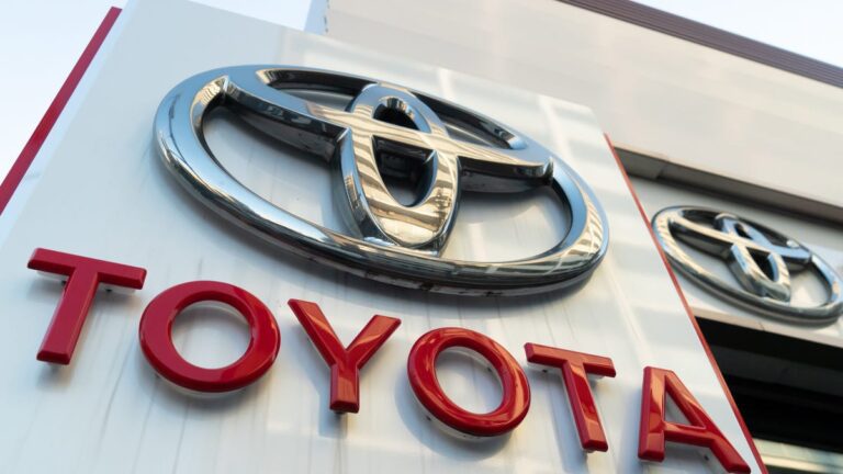 Japan’s Top Automakers Admit to Cheating Tests