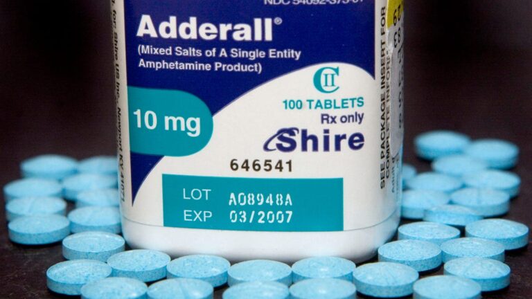 Startup Helps Americans Find Scarce Medications