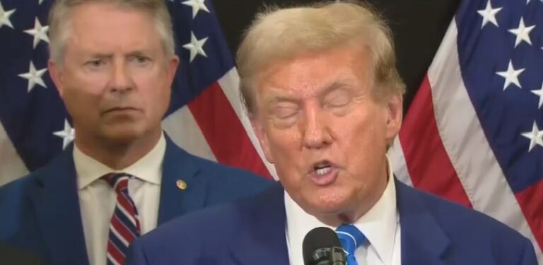 Trump’s Fake Press Conference Lasted Less Than 5 Minutes