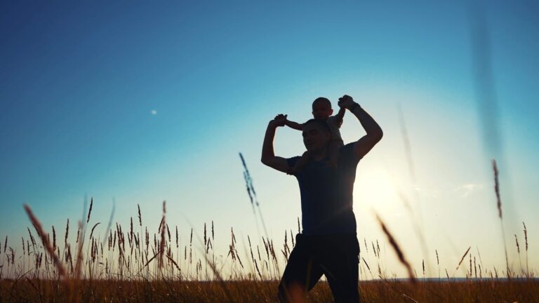 Spoil Dad with Tech This Father’s Day!