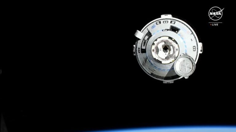 Boeing’s Crewed Starliner Mission Faces Return Delay