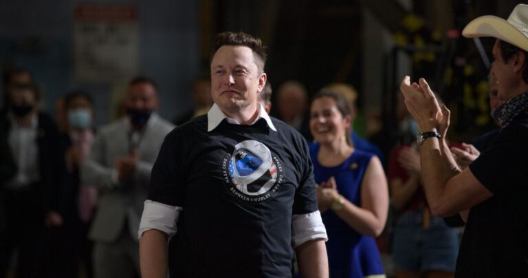Former SpaceX Employees Sue Elon Musk for Sexual Harassment